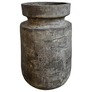 Balia Black Earth Ware Pot
