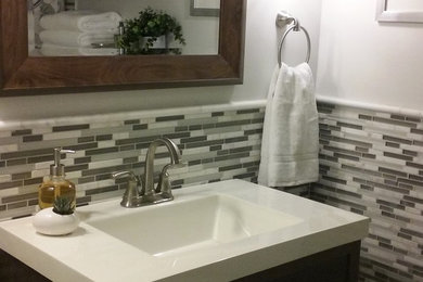 Bathroom - rustic bathroom idea in Jacksonville
