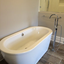 PAIGE'S BATHROOM