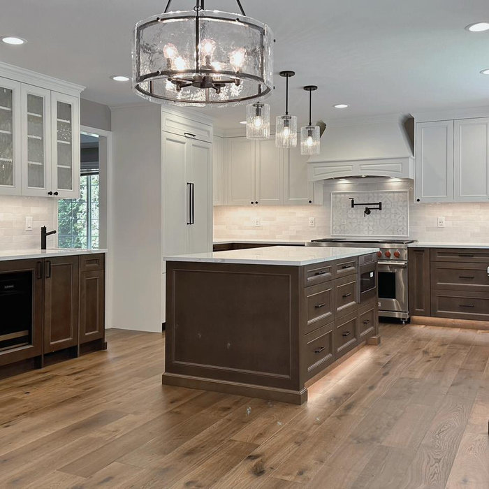 Trendy kitchen photo in Seattle