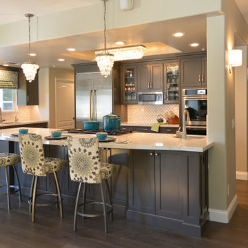 Gray / Black kitchens - several examples