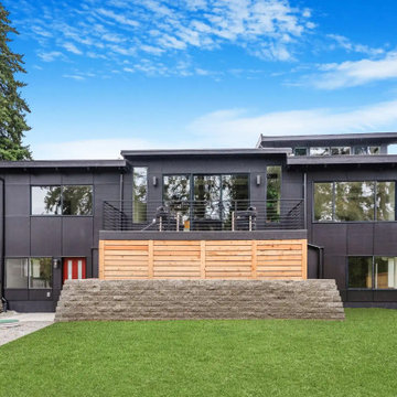 Rear Elevation with Cedar Deck, Cable Rail and Daylight Basement – Beacon Hill