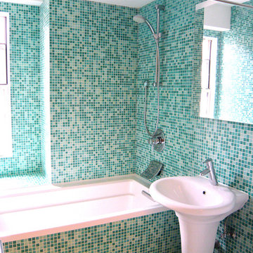 Brio Glass Mosaic Tile Surfside Blend by Modwalls