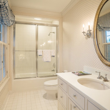 We are thrilled to introduce 612 Gravers Lane, a veritable ~jewelbox~ in an idea