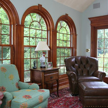 Kitchens w/ Lounge Area