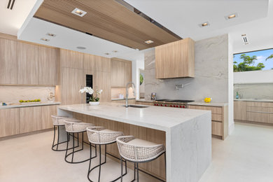 Example of a trendy kitchen design in Miami