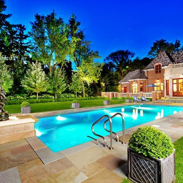 Lake Forest, IL Traditional Swimming Pool with Elegant Water Feature