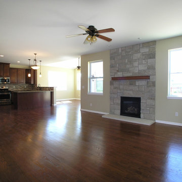 Family room w/ fireplace