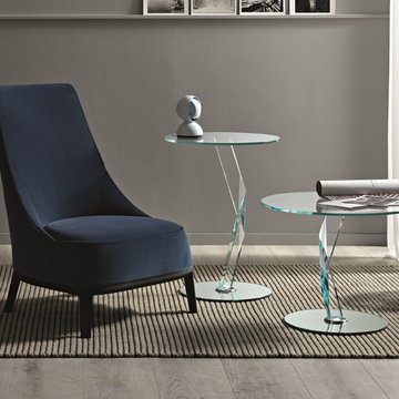 Bakkarat End Table by Tonelli Design