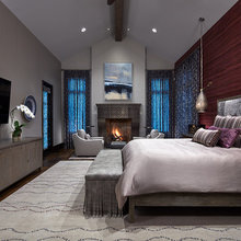 Fireplace sitting area in primary