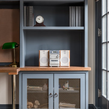 Custom Built-ins Transform this Old Town Home Office