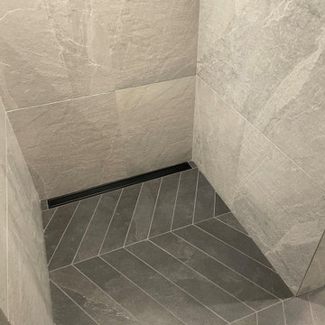 Klahanie En suite Bathroom
