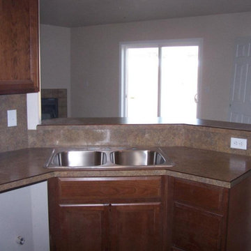 Laminate Countertop with Pinstripe
