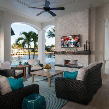 Patio with Travertine Floors