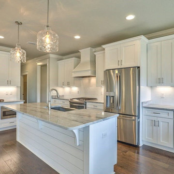 Contemporary Blend of Gray & White, Kitchen Remodeling in Los Gatos, CA