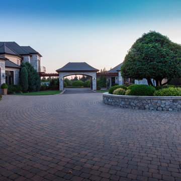 Wrap-around PaverDriveway & Raised Planter