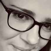 Emma Moore's photo
