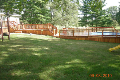 Trendy deck photo in Indianapolis