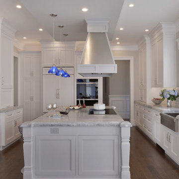 Traditional Kitchen with a View!