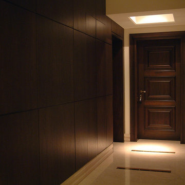 Simple & Classic Design