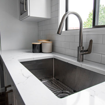 Lake Oswego Condo Kitchen, Bath, & More!