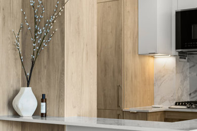Trendy kitchen photo in New York