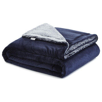 Navy Blue Knitted PolYester Solid Color Plush Queen Blanket