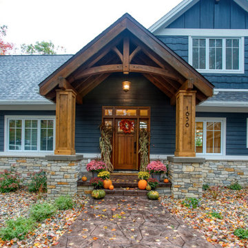 Lodge Meets Cottage