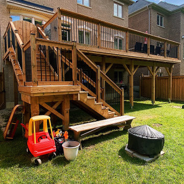 Harmony Deck: The Modern Backyard Getaway