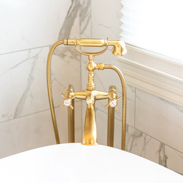 Master Bathroom Soaking Tub Detail – Lake Bluff Dream Home