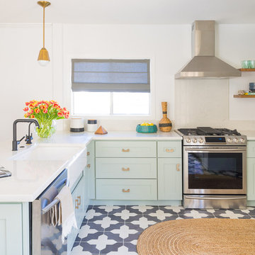Chic Cottage Kitchen