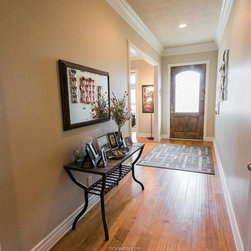 5302 Riviera Ct - Products
