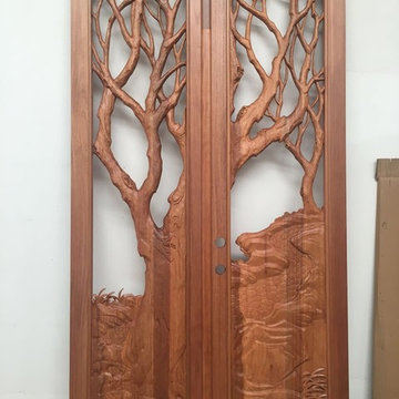 Tree Carved Doors