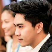 พอล วรัทย์วรกุล's photo