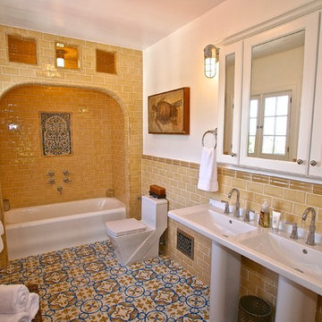 For a Bathroom, Subtle Hints of Color from St. Tropez