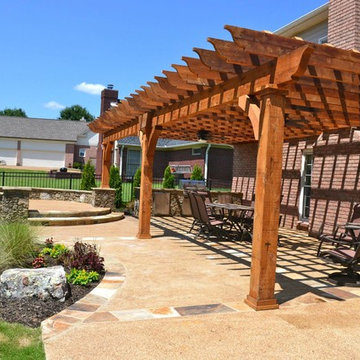 Arbors & Pergolas