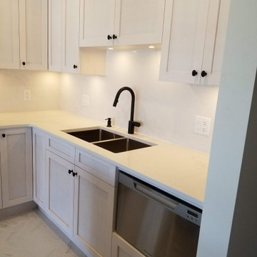 Kitsilano Condo Kitchen