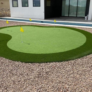 El Paso's Premier Backyard Golf Haven