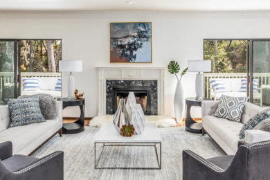 Example of a living room design in San Francisco