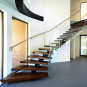 ethanatsocalstairss foto