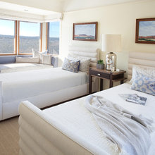 Guest Middle Room