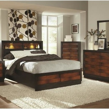 Rolwing California King Bedroom Group