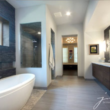 Hudson/Guest bathroom