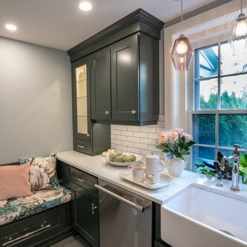 Traditional Cottage Kitchen Remodel | Dark Painted Cabinets, Farmhouse Sink & Wh
