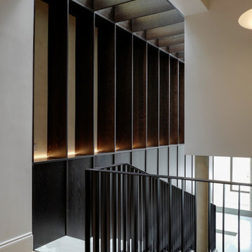 27 Broomhill Road **London, UK
