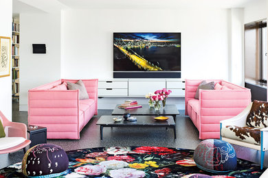 Minimalist living room photo in New York