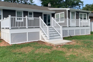 Inspiration for a deck remodel in Newark