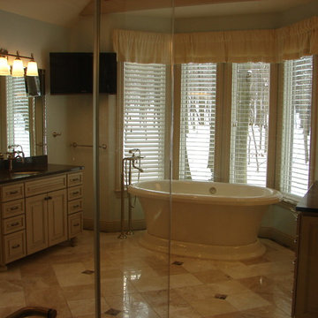 Novelty Master Bath