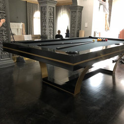 Black/Gold Elite Luxury Pool Table - Game Tables