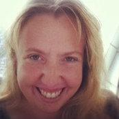 Venessa Paech's photo